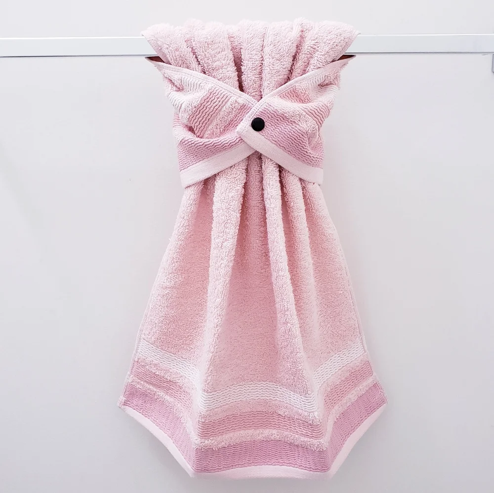 🤍NEW!⬜️  #0970-D■LAST 2️⃣Pink/striped Hang'N'Snap HAND Towel Select snap
